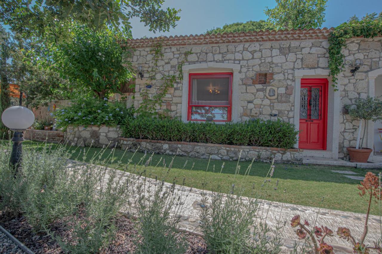 Villa Taraca Alacati Romantik Otel (Adults Only) Luaran gambar