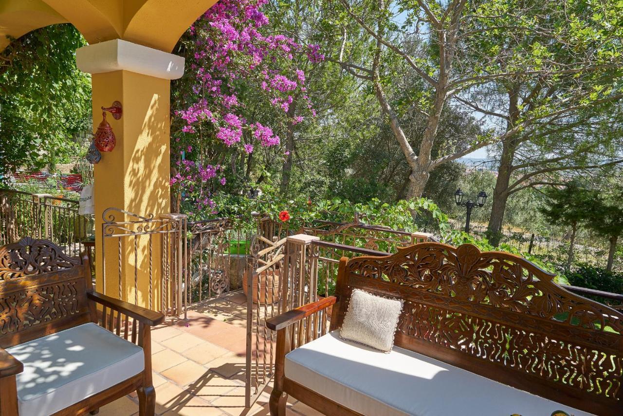 Villa Taraca Alacati Romantik Otel (Adults Only) Luaran gambar